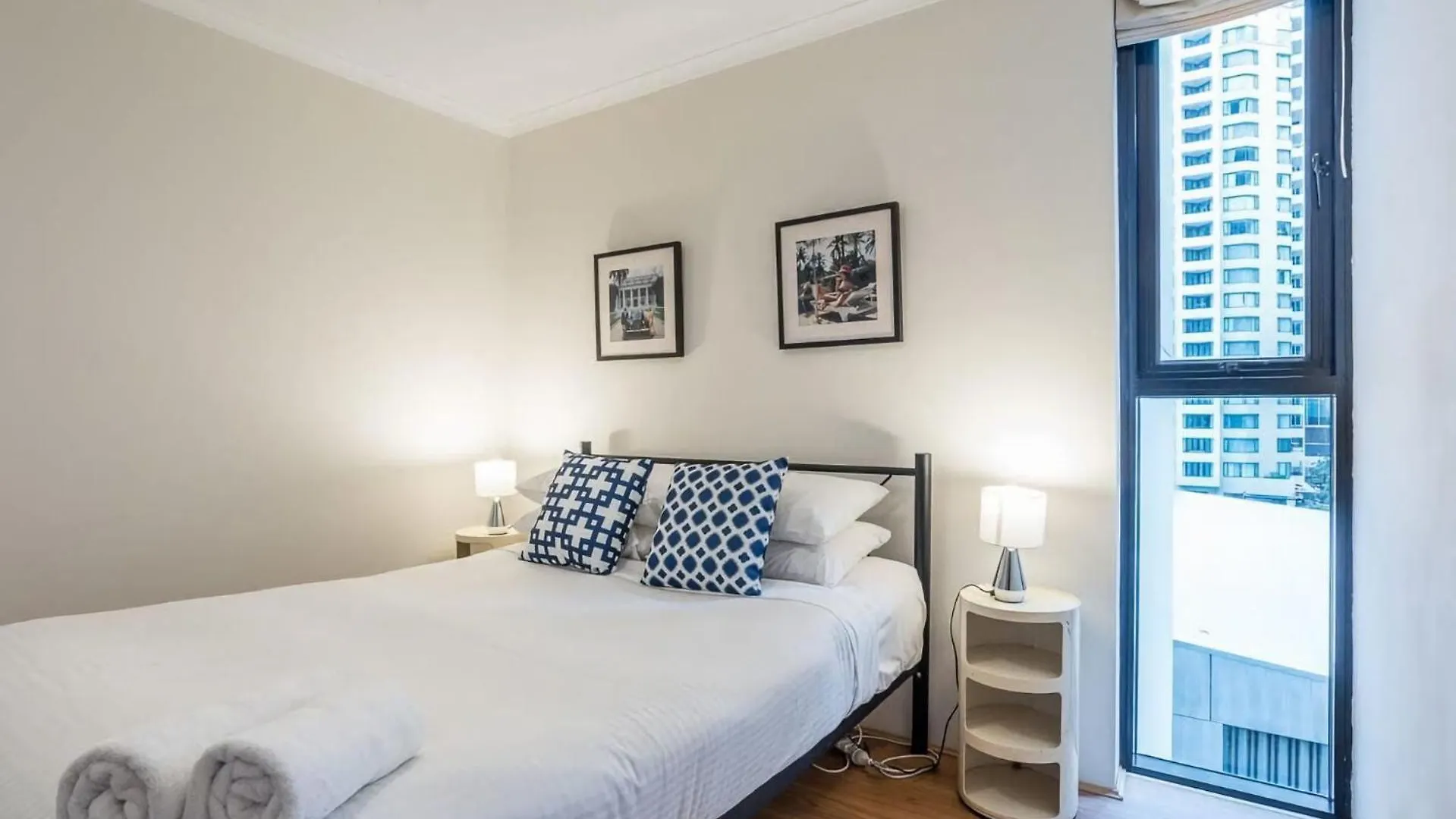 Stylish City Getaway With Pool Gym Parking Brisbane Australia